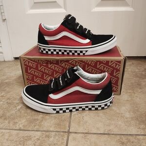 Vans skate shoes